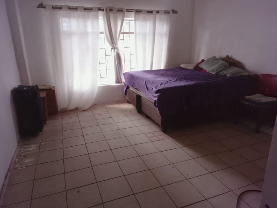 5 Bedroom Property for Sale in Oos Einde North West